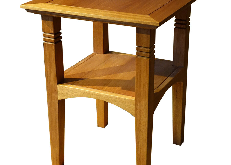 Quadratischer Lampentisch BOSCO