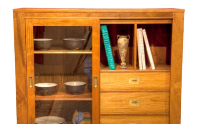 Highboard PIET