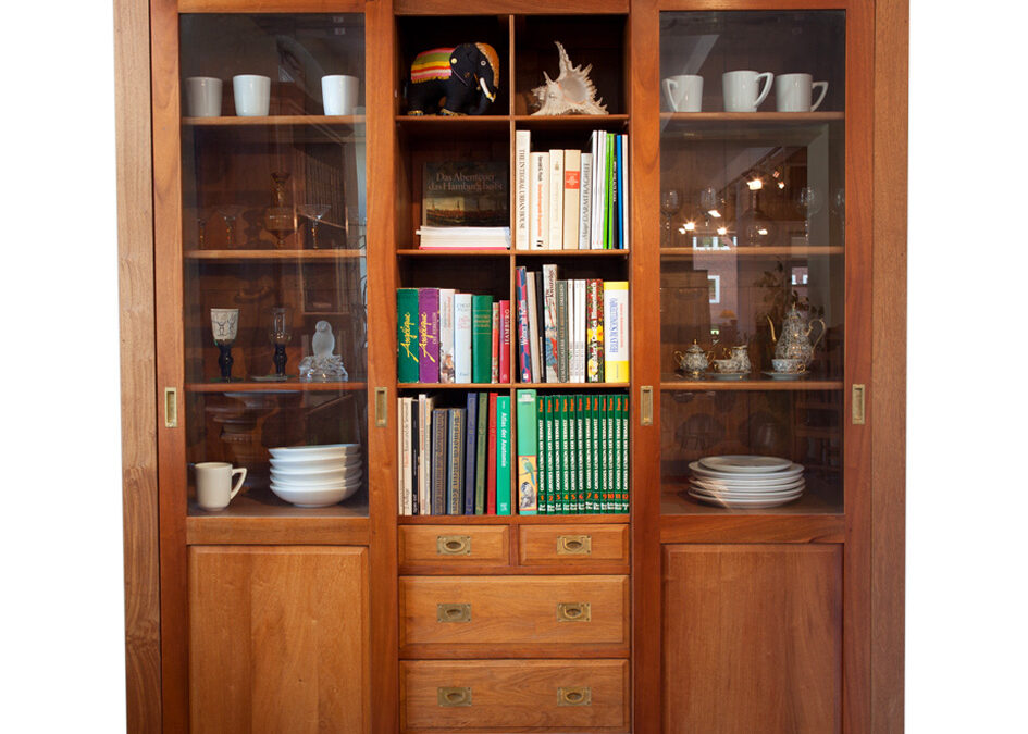 Vitrinenschrank ELLORA